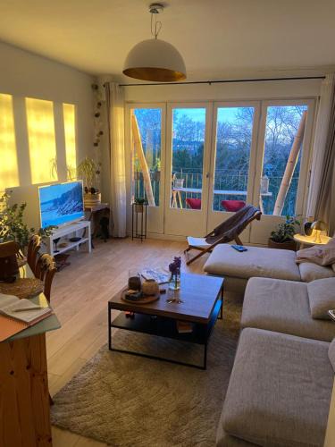 La Madeleine Apartment | Le tournesol