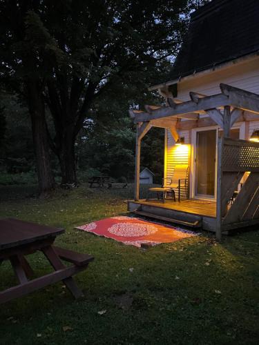Hatley Bed & Breakfast | Le Trésor du Cachet The Treasure Den