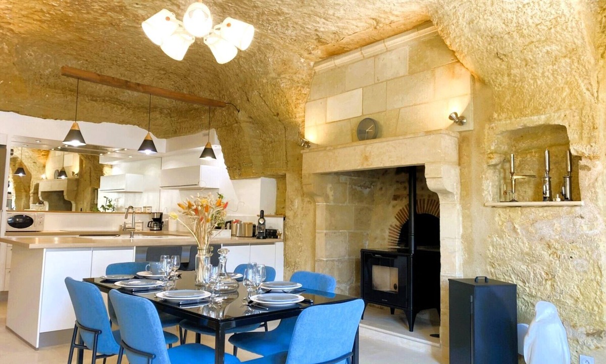 Vouvray House | Le troglo des Cromignons