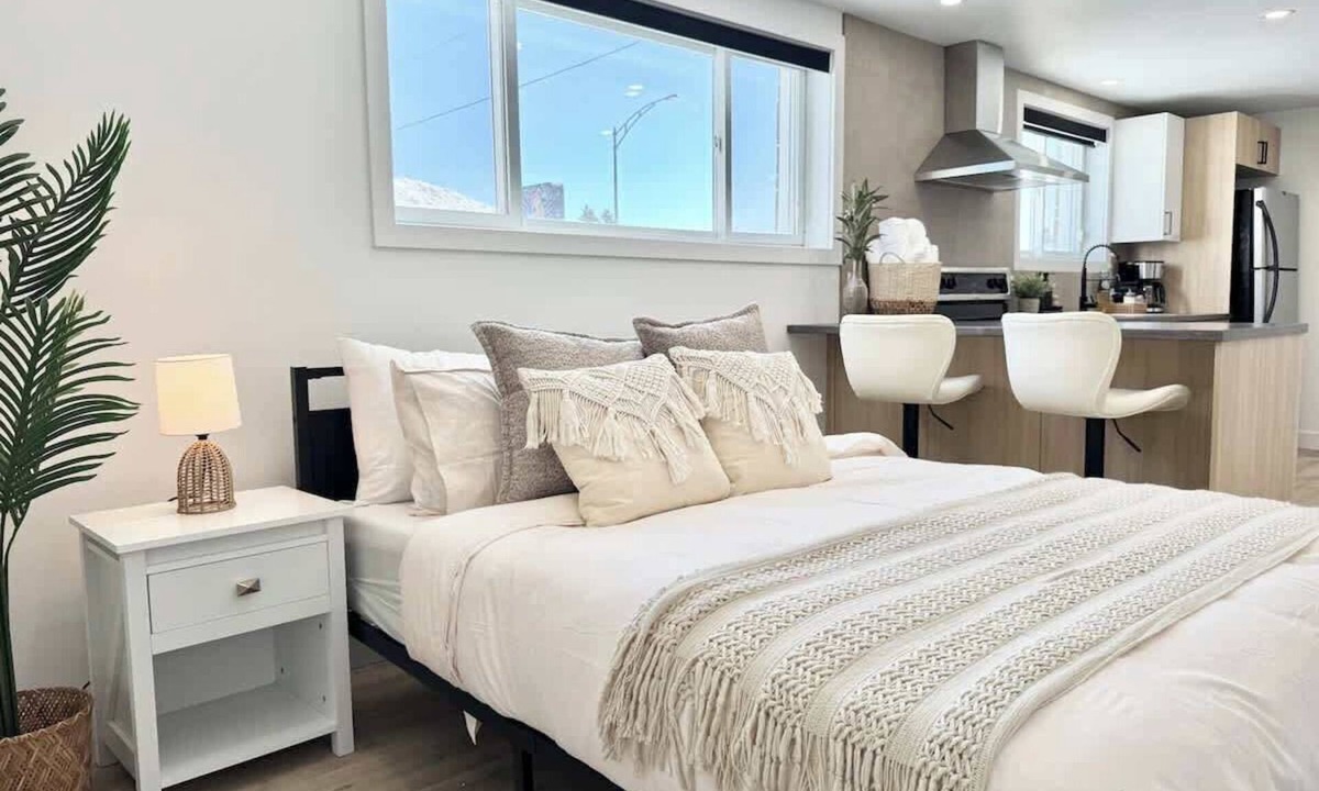 Ste. Foy Apartment | Le Tulum – with EV Charger (Level 2)