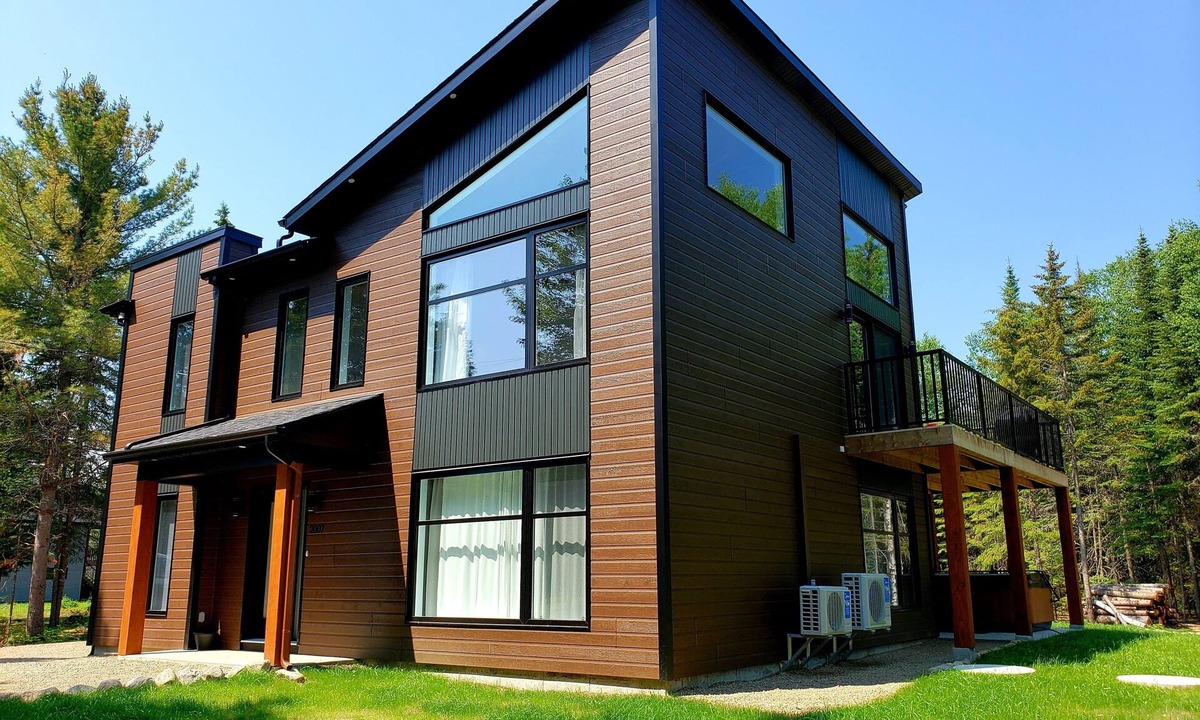 Notre-Dame-de-la-Merci Ski Chalet | Le Urbain - Spa & Access Lac Ouareau