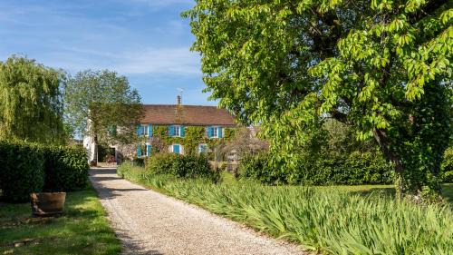 Montigny-la-Resle Bed & Breakfast | Le Val du Chapelain