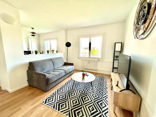 Alpes-Romans Apartment | Le Valentine, Calme & Lumineux, proche centre