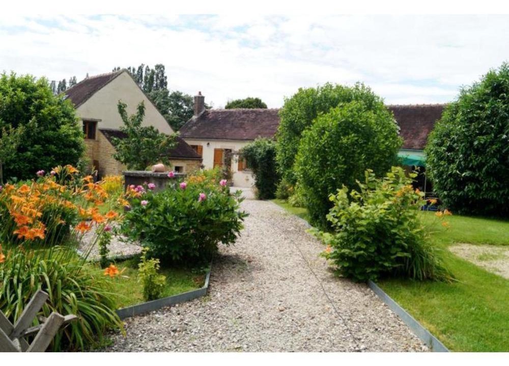 Vallieres House | Le verger Fleuri