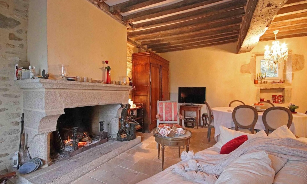 Colombiers Bed & Breakfast | Le Verger - Le Plessis