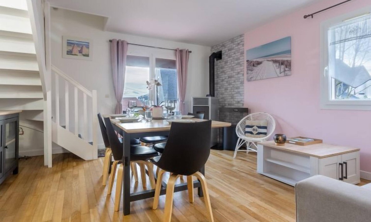 Touques House | Le Vert Coteau by Interhome