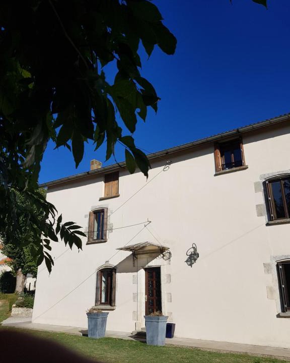 Deviat House | Le Vieux Couvent