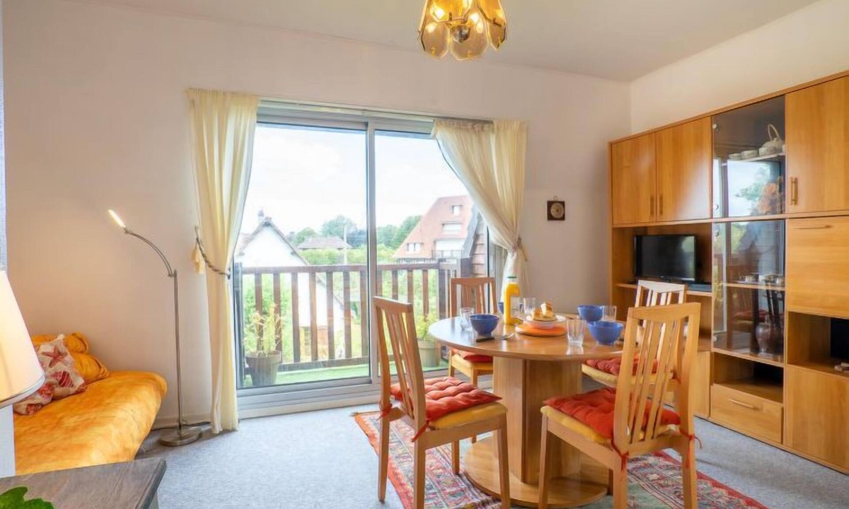 Cabourg Apartment | Le Viking by Interhome