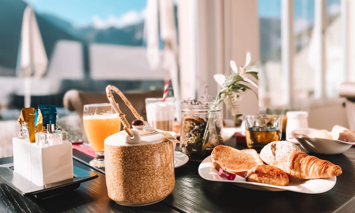 Champery Hotel | Le White