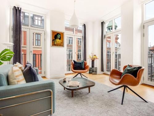 Copenhagen City Centre Apartment | Leaves 3 - Pleasant 4-Bdr Apt in Central Copenhagen