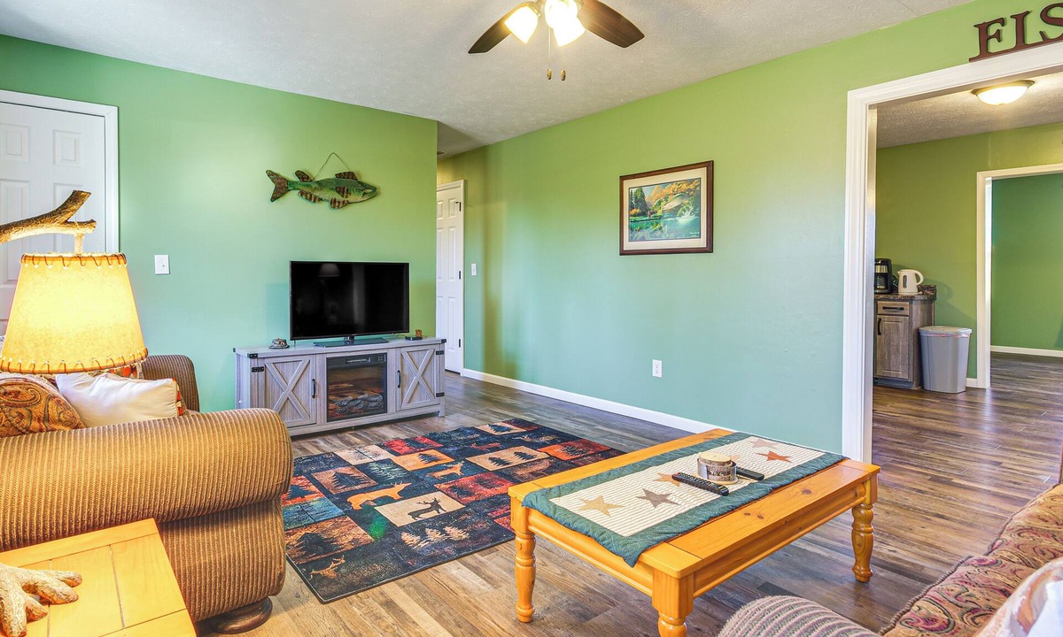 Lebanon House | Lebanon Fishing Retreat w/Fire Pit: Pets Welcome!