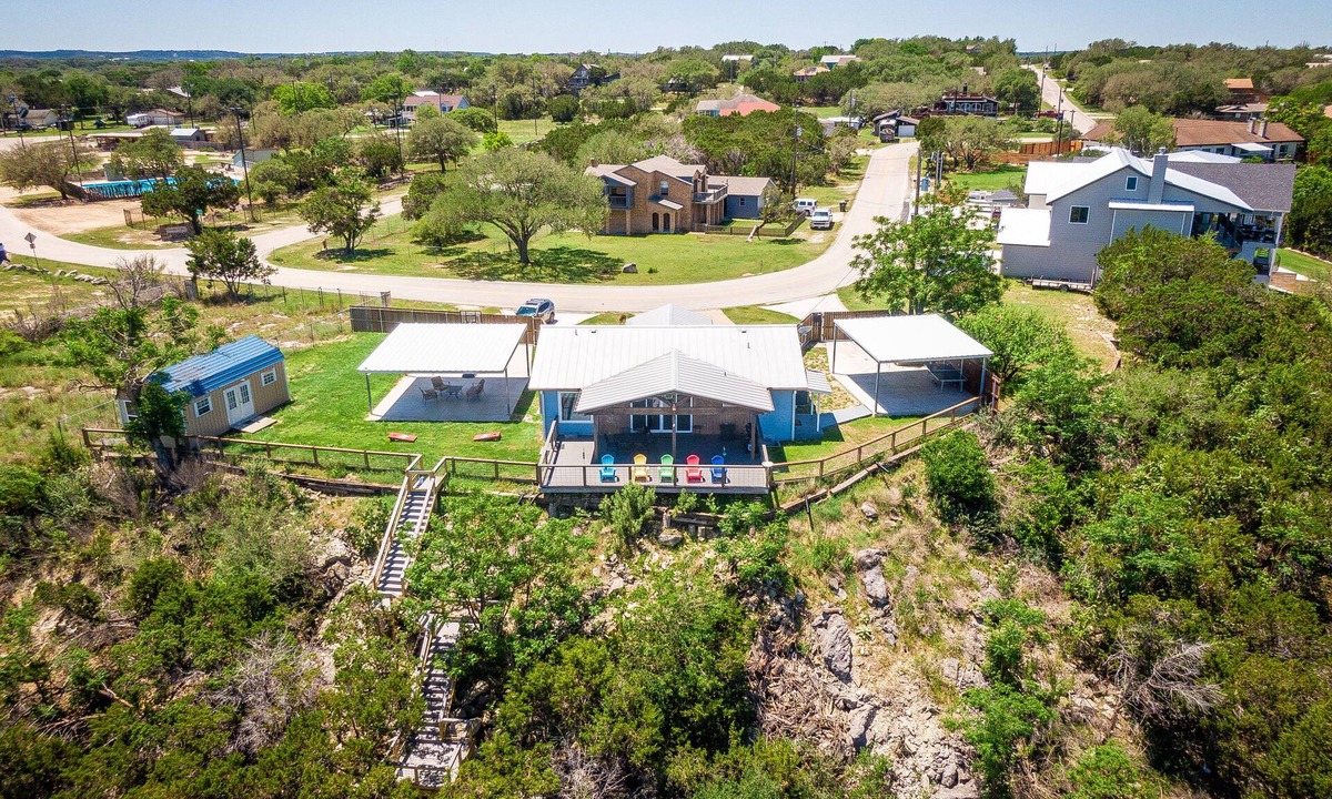 Canyon Lake House | Ledgerock Pointe: Private 3/2 Canyon Lake Waterfront + Panoramic Views + Ping Pong + Fenced Yard