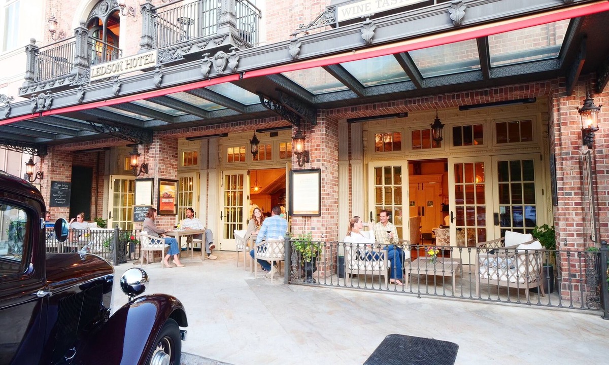 Sonoma Hotel | Ledson Hotel