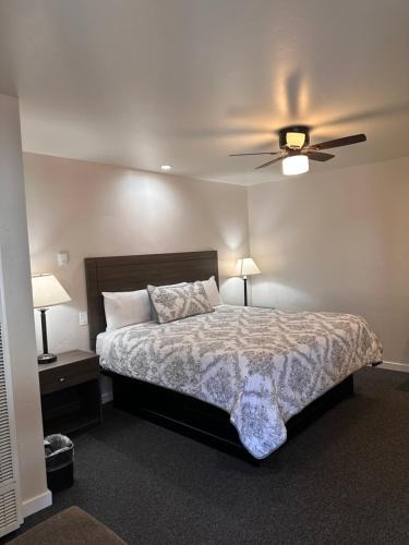 Lee Vining Hotel | Lee Vining Motel