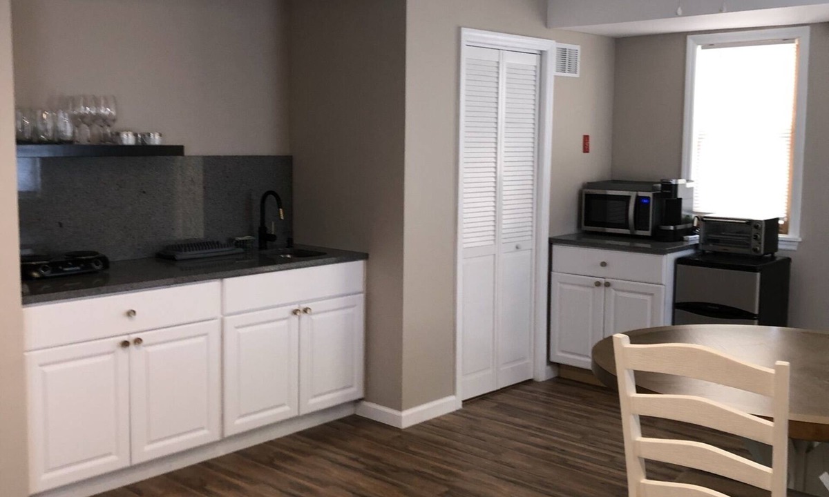 Catskill House | Leeds Get Away