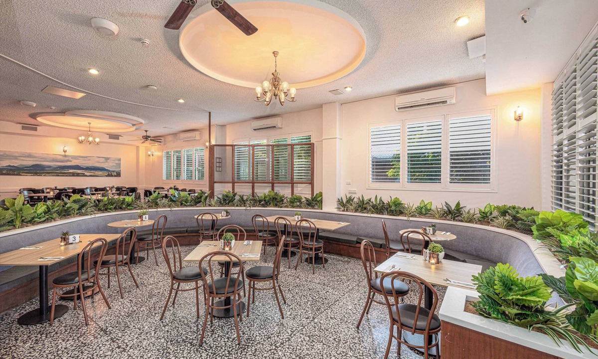 Ingham Hotel | Lees Hotel