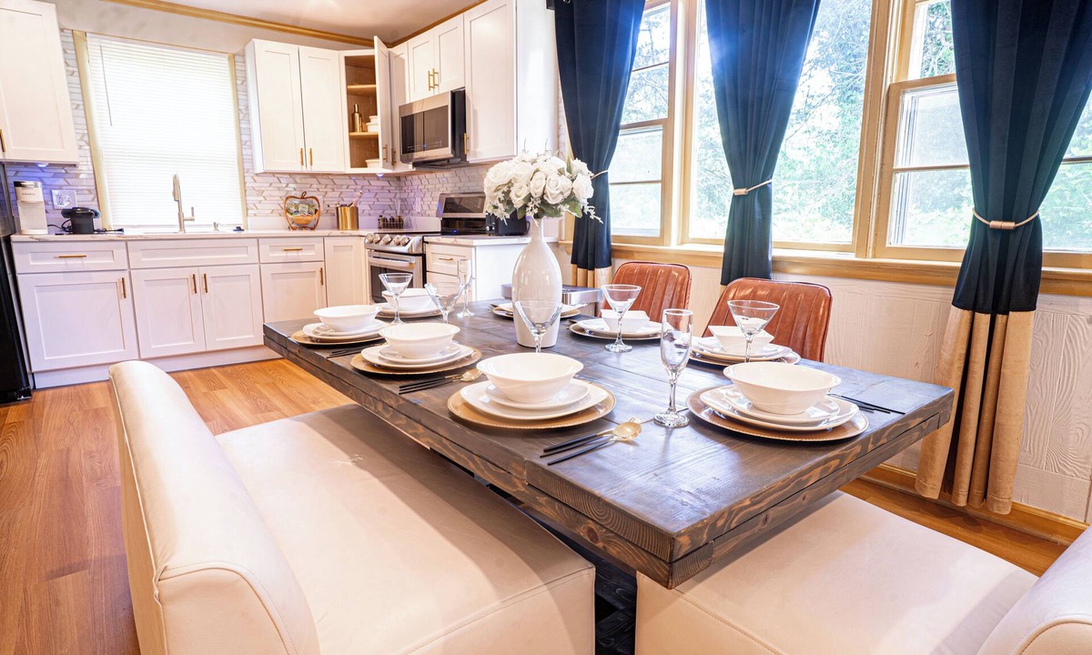 Upper Marlboro Bed & Breakfast | Legacy Villa