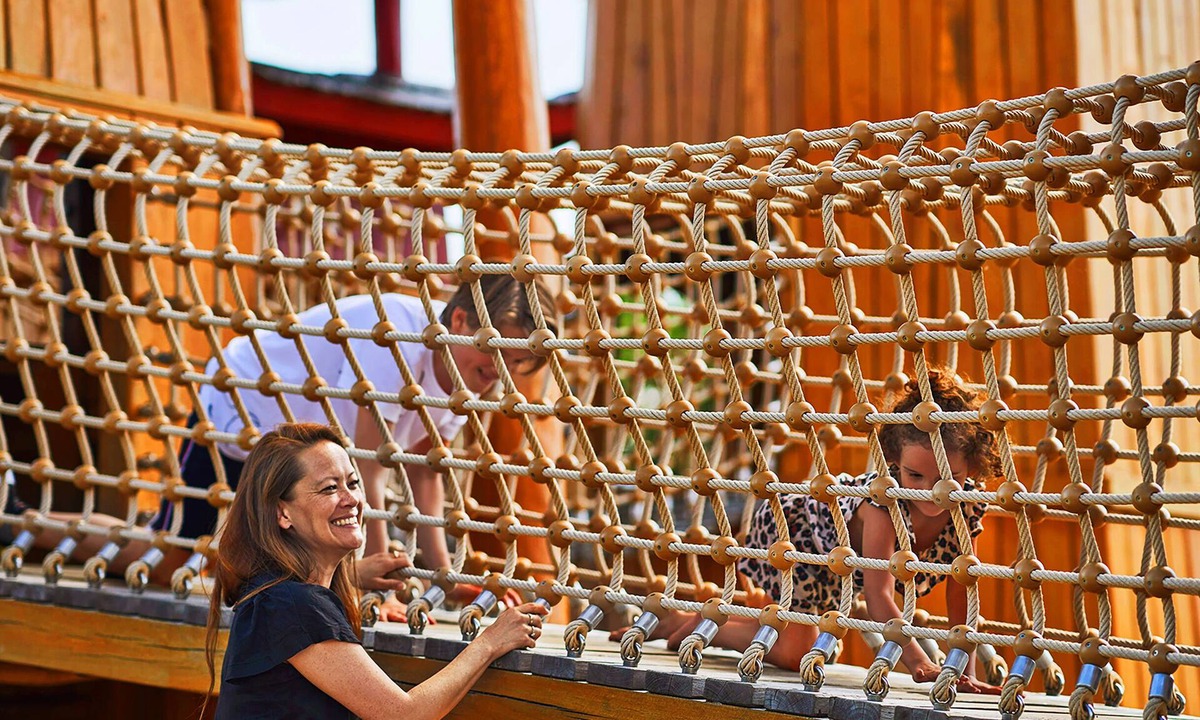 Billund Other | LEGOLAND Wilderness Barrels & Cabins