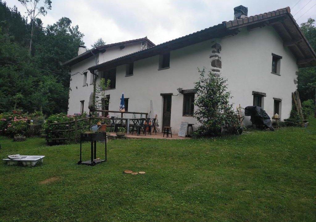 Amoroto Bed & Breakfast | Lekeitio. Bekoerrota, casa molino Ikaran