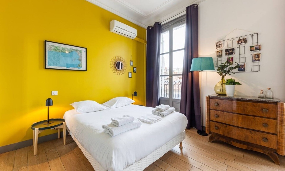 Opera Apartment | LEMON - LES COCONS - Studio Apartment, Sleeps 2