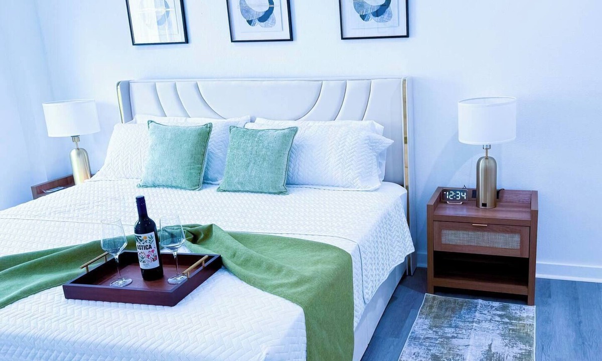 Odessa Apartment | Lemon Luxury Apartment - 7PPL I Top - BBQ - Parking