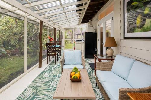 Mountain View Apartment | Lemon Tree Lanai