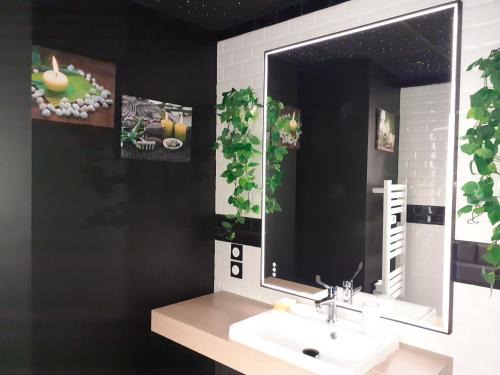 Lens House | Lens Louvre 2