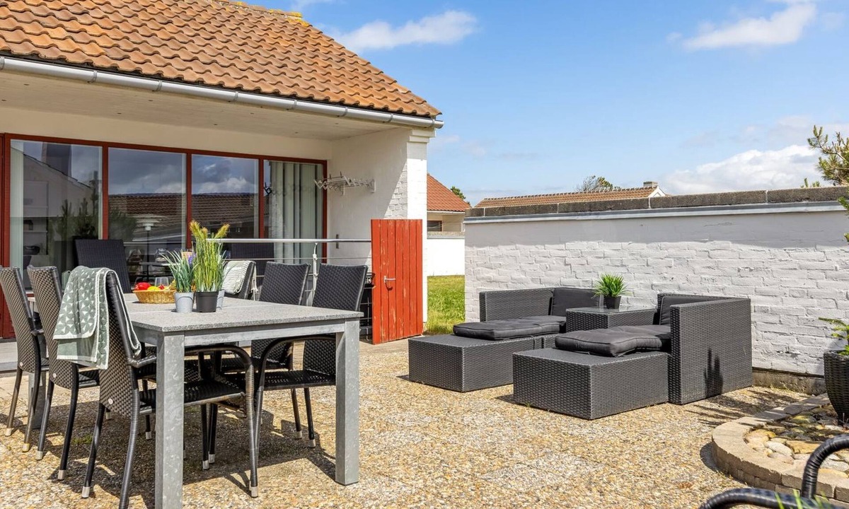 Rødhus House | "Leny" - 900m from the sea by Interhome