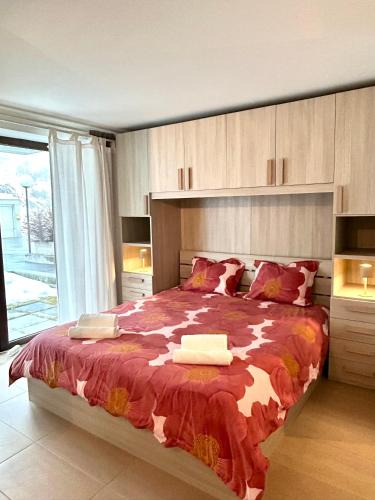 San Bernardino Apartment | Leo Loft - Pool, Sauna & Free Parking