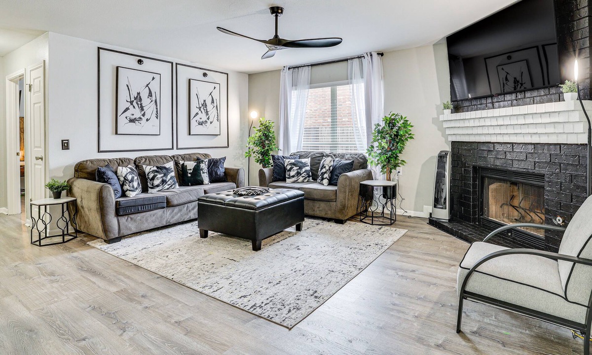 Leon Valley House | Leon Valley Home Near SeaWorld & Aquarium!