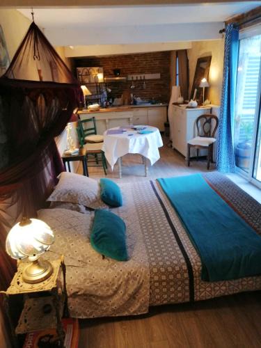 Rieux-Volvestre Apartment | les 2 studios indépendants du clos de l'Ange