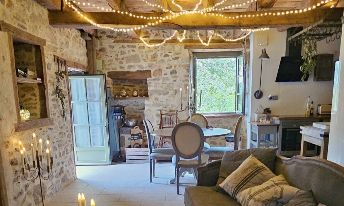 Saint-Jean-Ligoure House | Les 3 Clefs de GaYa