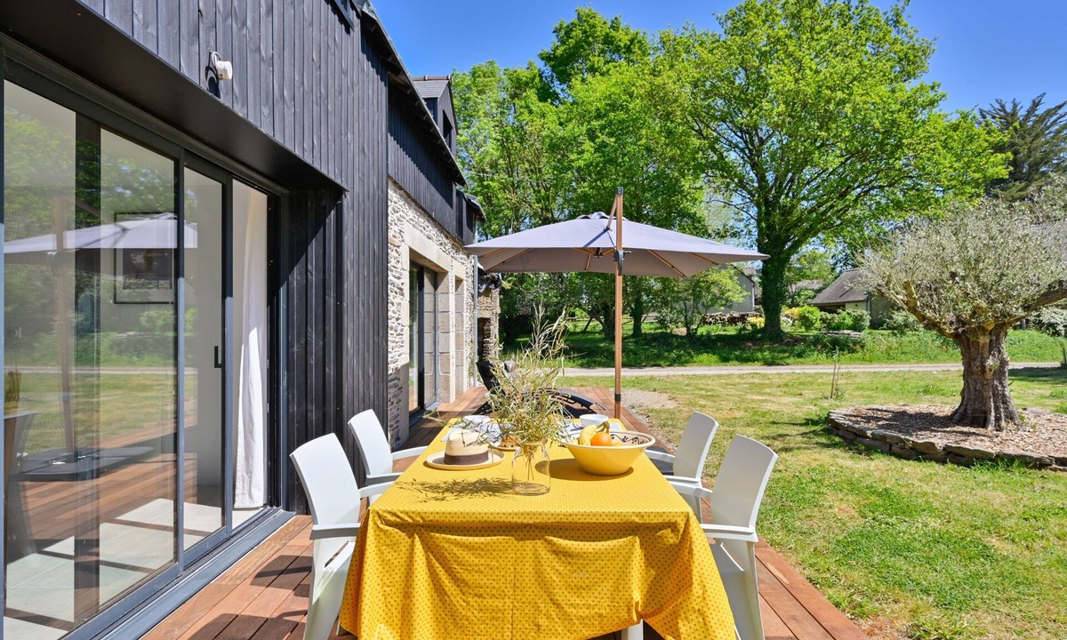 Treal House | Les Agapanthes - 1000 m² de jardin