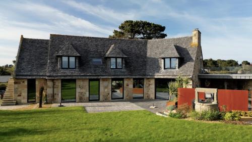 Perros-Guirec Villa | les ajoncs d or, Ploumanach Exceptionnelle