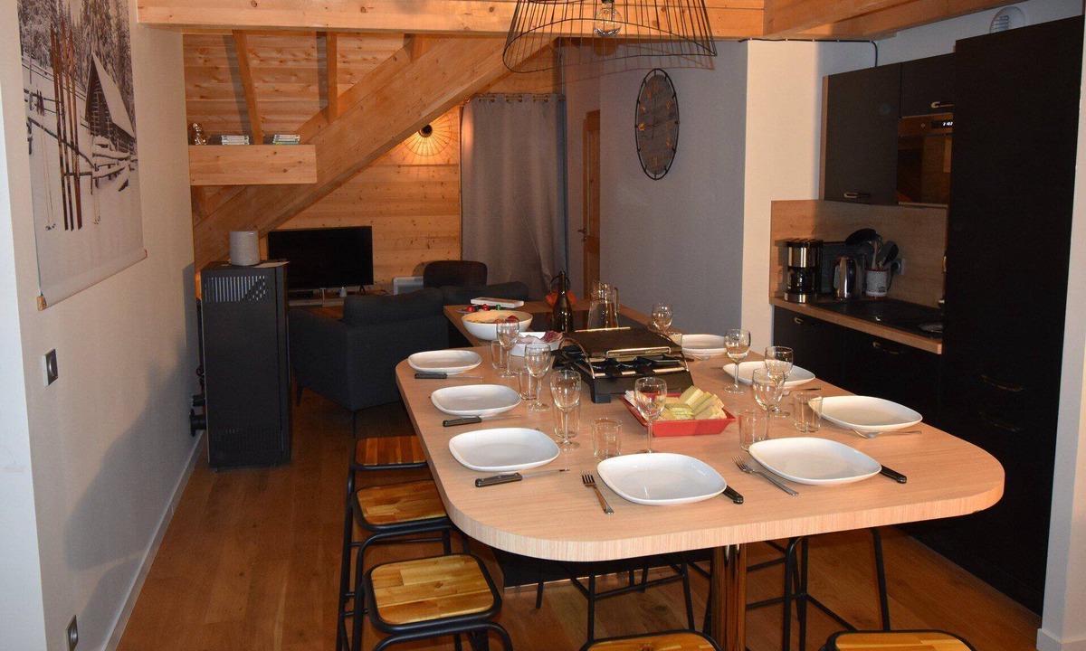 Vaujany Apartment | Les Ameythistes Apt B-8