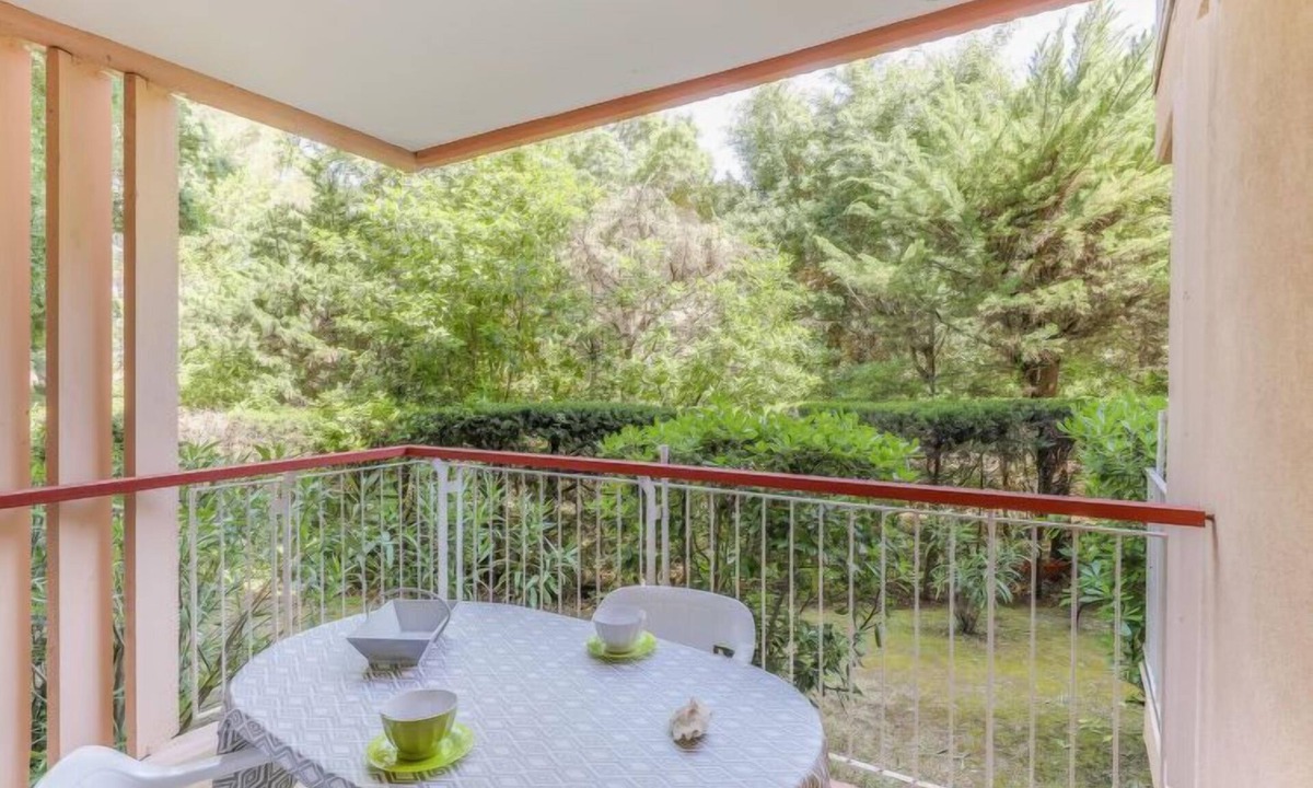 Saint-Aygulf Apartment | Les Amphores by Interhome