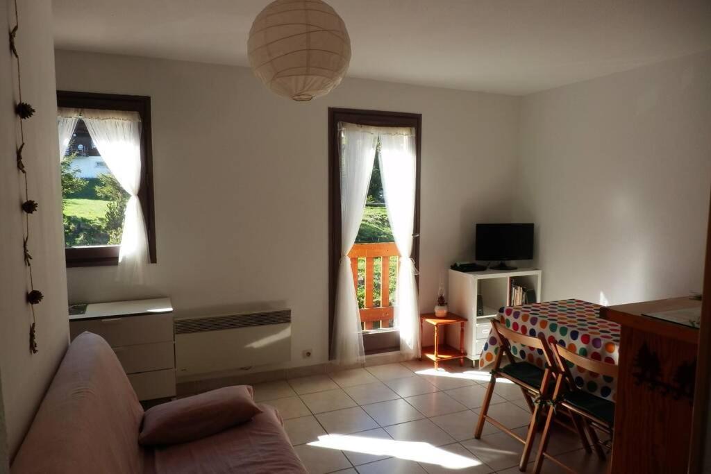 Les Angles Apartment | Les Angles: Esquí, Base náutica, Naturaleza, Bike park, .