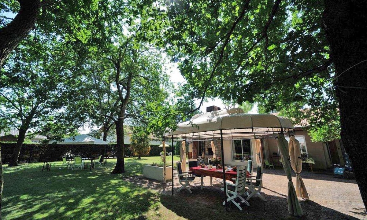 Gujan-Mestras Bed & Breakfast | Les Anthemis