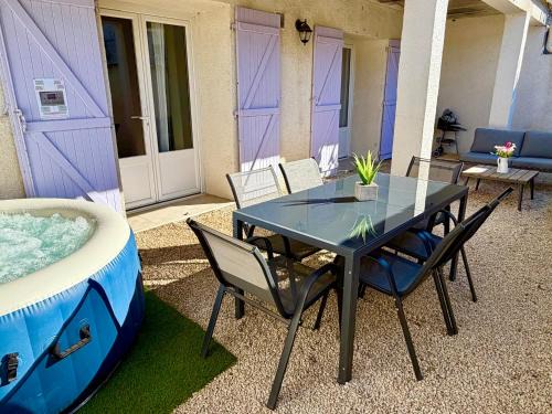 Saint-Laurent-d'Aigouze Apartment | Les Appartements du Mas - SAPHIR