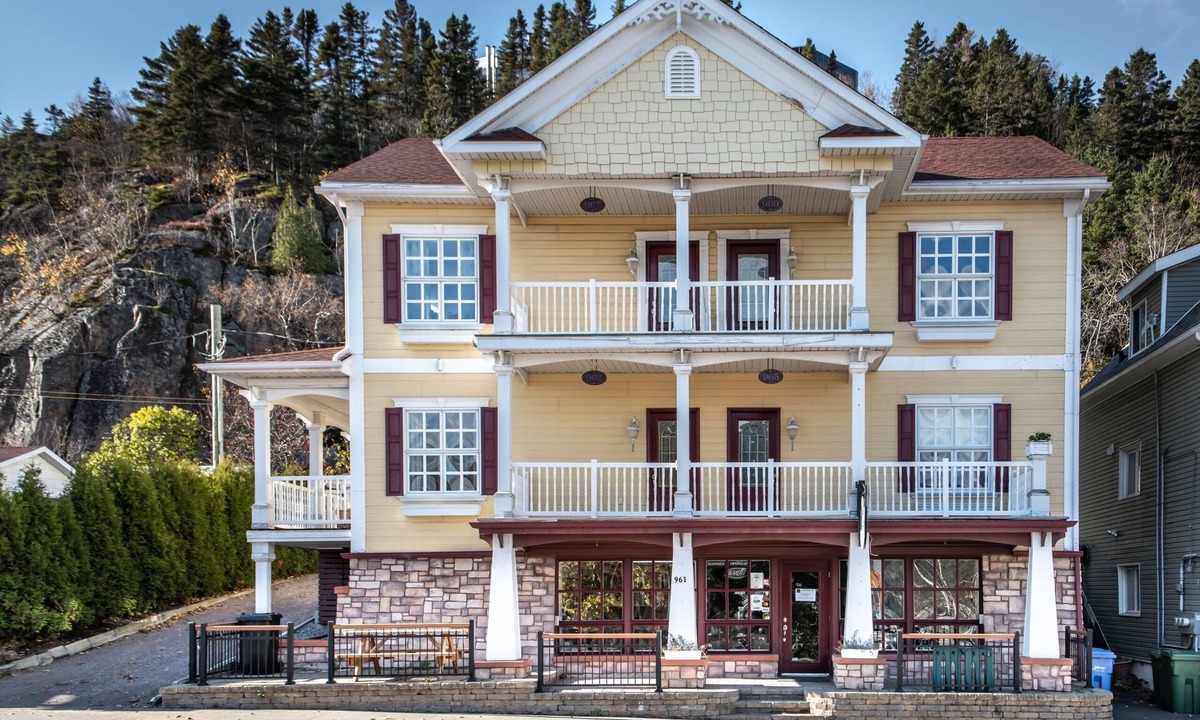 La Baie House | Les Appartements Victoria