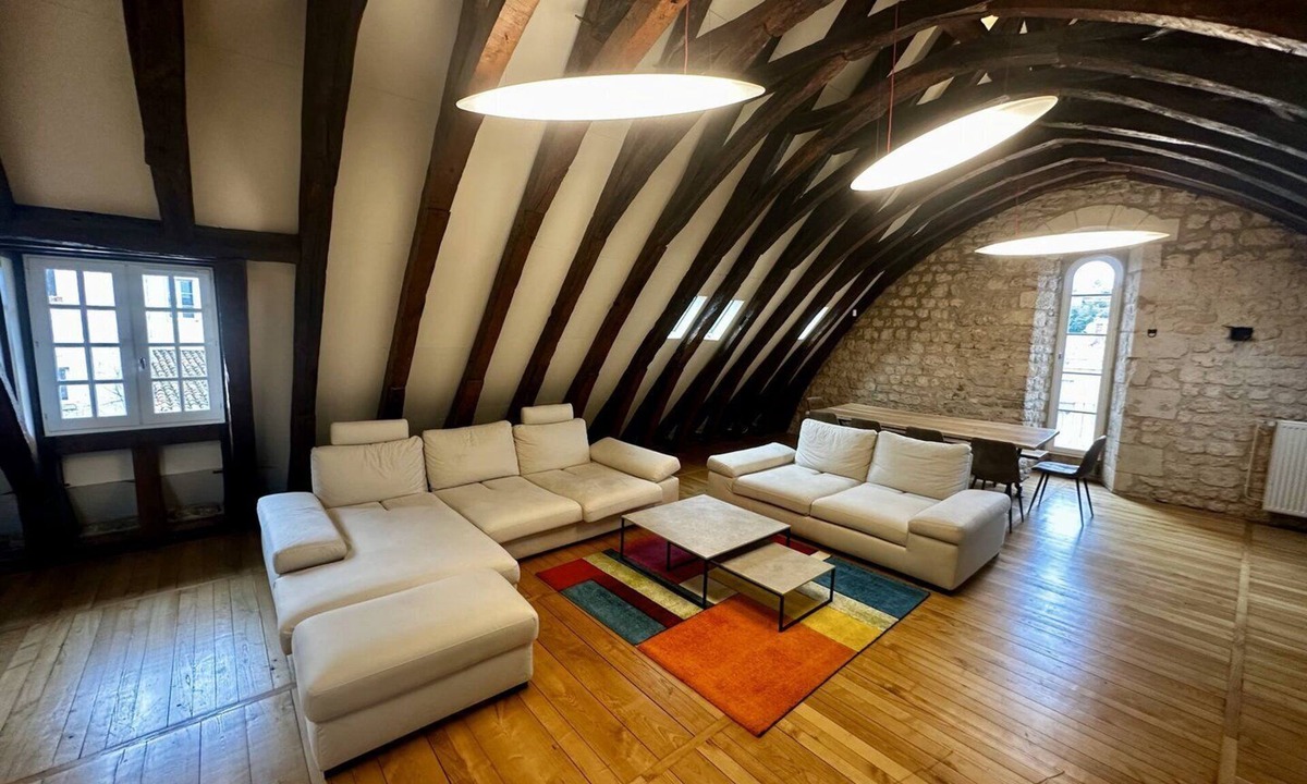 Poitiers Apartment | LES ARCHES