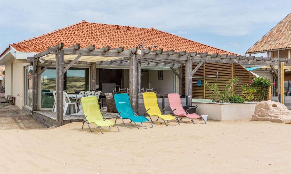 Vieux-Boucau-les-Bains House | Les Baïnes by Interhome