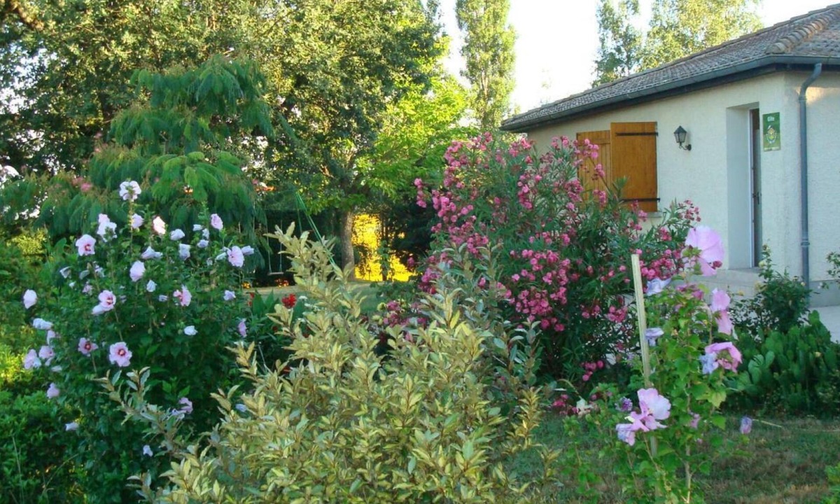 Montvalen Other | Les Barreaux - MONTVALEN