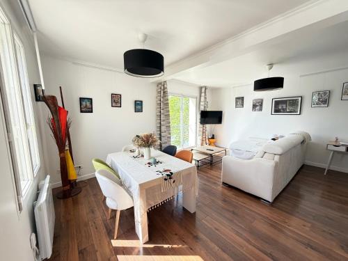 Pomponne Apartment | Les berges du paradis