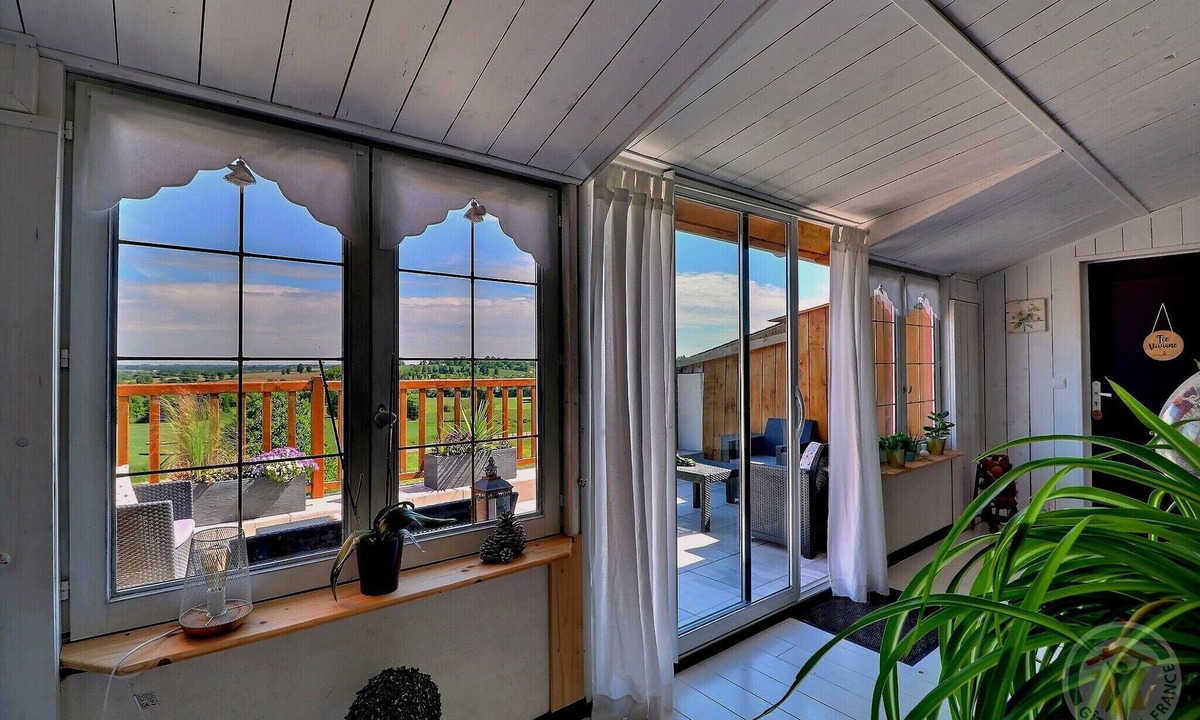 Saint-Malon-sur-Mel House | Les Bouyères