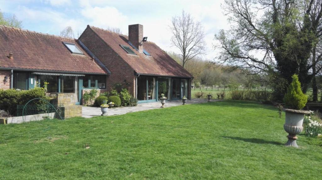 Cysoing Bed & Breakfast | les Bovrieres