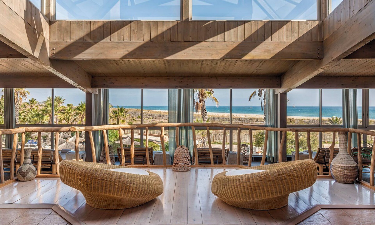 Saint-Cyprien Plage Hotel | Les Bulles de Mer