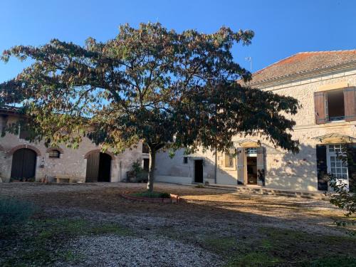 Saint-Philippe-du-Seignal Bed & Breakfast | Les Cabrolles