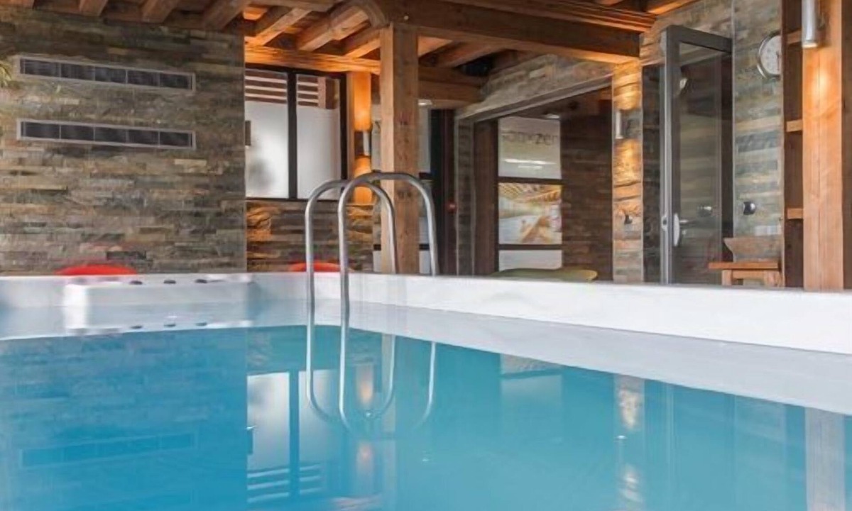 Barberaz Hotel | Les Cabanes de La Maison Rouge