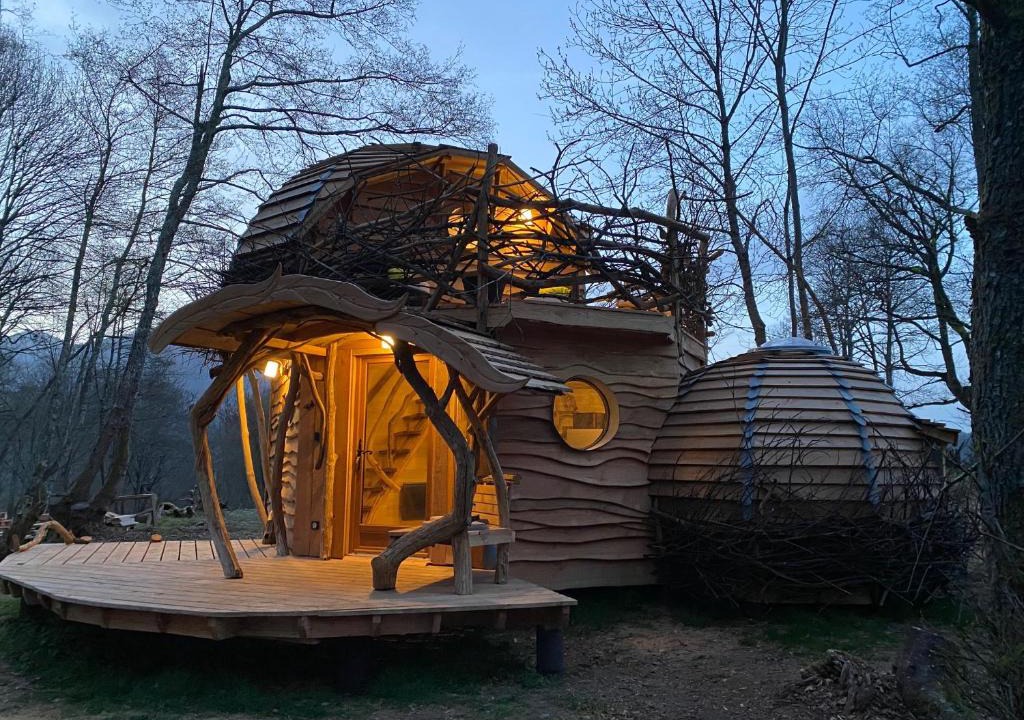 Cazarilh Resort | Les Cabanes De Pyrene